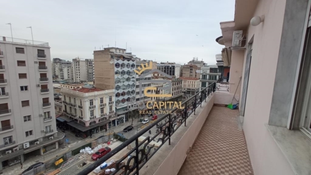 (Προς Πώληση) Επαγγελματικός Χώρος Γραφείο || Θεσσαλονίκη Κέντρο/Θεσσαλονίκη - 135 τ.μ, 490.000€ 